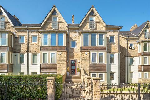 3 bedroom apartment for sale, The Gables, Queen Parade, Harrogate, HG1