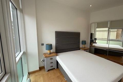 2 bedroom flat to rent, 134 Renfrew Street, G3
