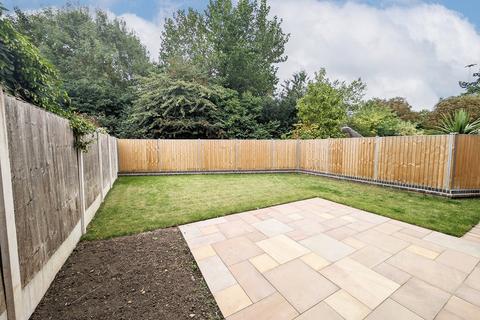 undefined, Queen Street, Madeley, Telford, Shropshire, TF7