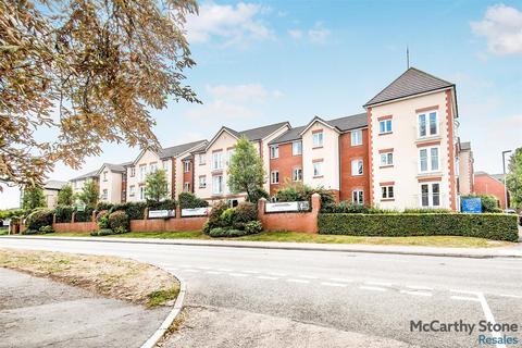 1 bedroom apartment for sale, Goodes Court, Royston, Herts, SG8 5FF