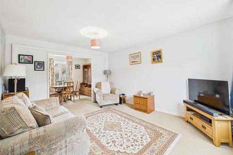 19 Alwin Close, Aylesbury, HP21 8RP
