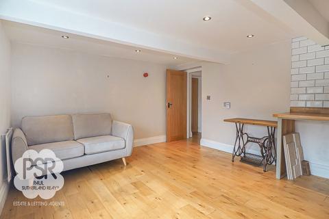 1 bedroom flat for sale, Lower Rock Street, New Mills, SK22