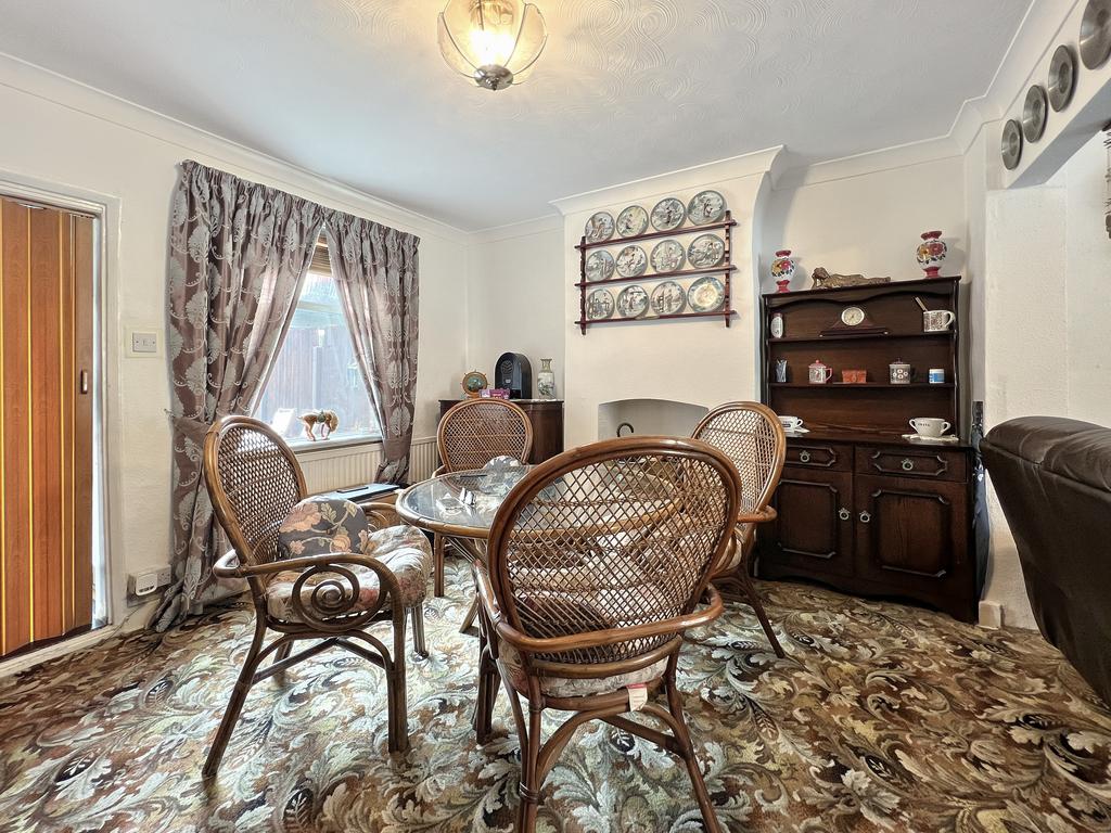 Living/Dining Room