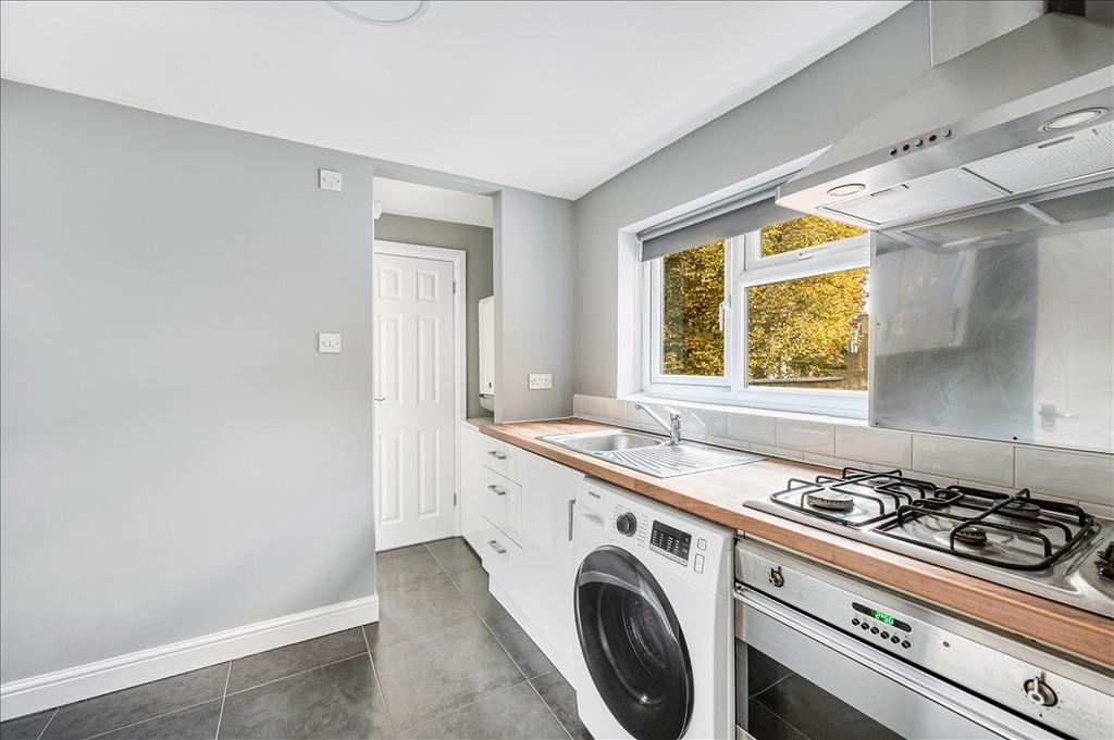 Apartment in London - View 3