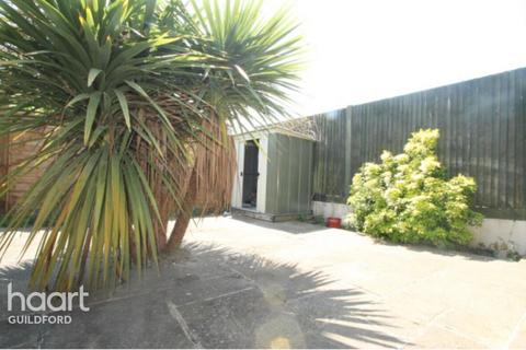 1 bedroom flat to rent, Farnham Road, GUILDFORD
