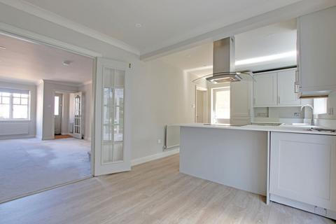 undefined, Wisbech Way, Hordle, Lymington, SO41