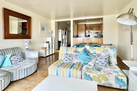 undefined, Glendorgal Sands, Porth, TR7
