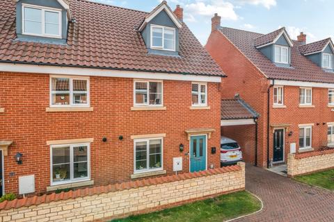 2 Easom Way, Branston, Lincoln, LN4 1FA