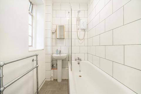 undefined, Streatham Hill, London SW2