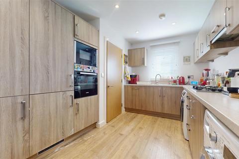 undefined, Atlas Way, Oakgrove, Milton Keynes