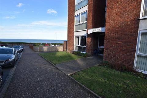 2 bedroom flat for sale, Alfred Road, Cromer