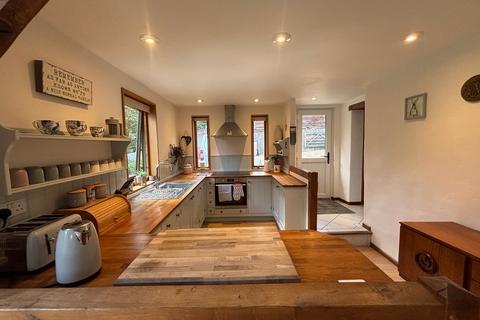undefined, Cwrtnewydd , Llanybydder, SA40