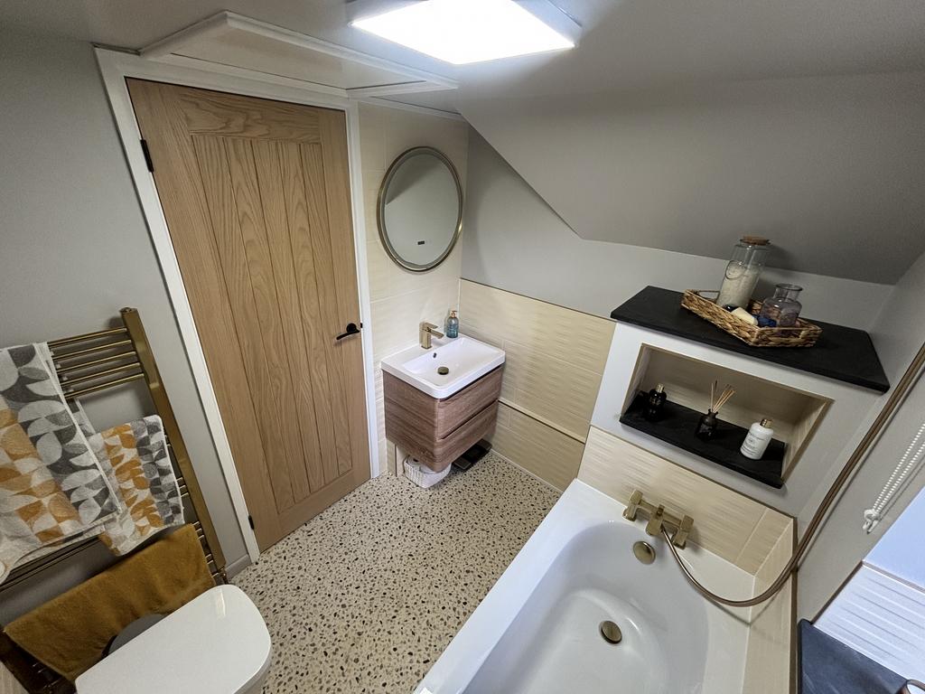 Family bathroom