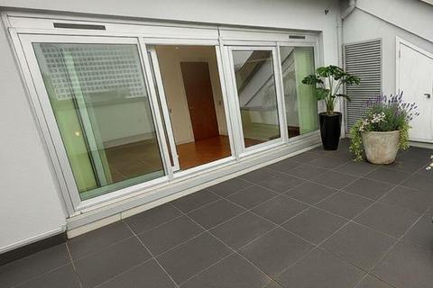 2 bedroom flat to rent, Clowes Street, Salford M3