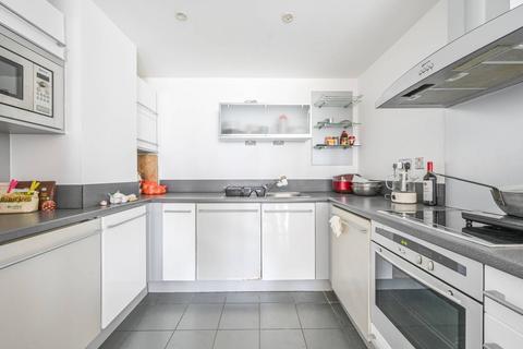 2 bedroom flat for sale, Orion Point, Canary Wharf, London, E14