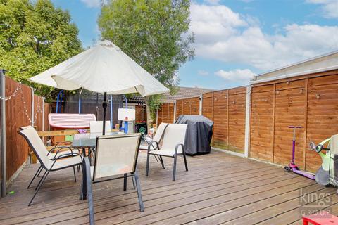 18 Martini Drive, Enfield, EN3 6GW