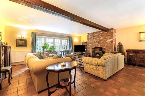 5 bedroom semi-detached house for sale, Aldford Road, Huntington, Chester, Cheshire, CH3