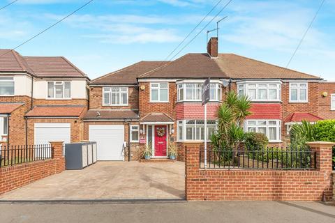36 Arnold Crescent, Isleworth, TW7 7NT
