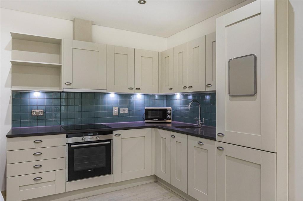 Reception/Kitchen