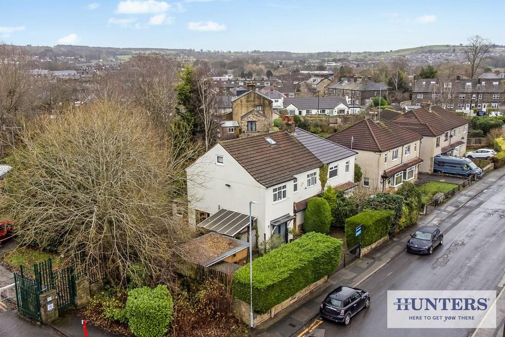 12 Fieldhead Road Guiseley-1-101714-8 copy - Copy 
