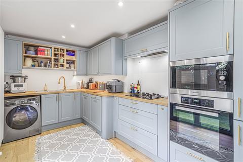 75 Orbain Road, Fulham, London, SW6 7JZ