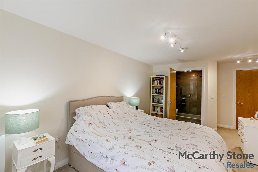 8660459-interior02-800.jpg