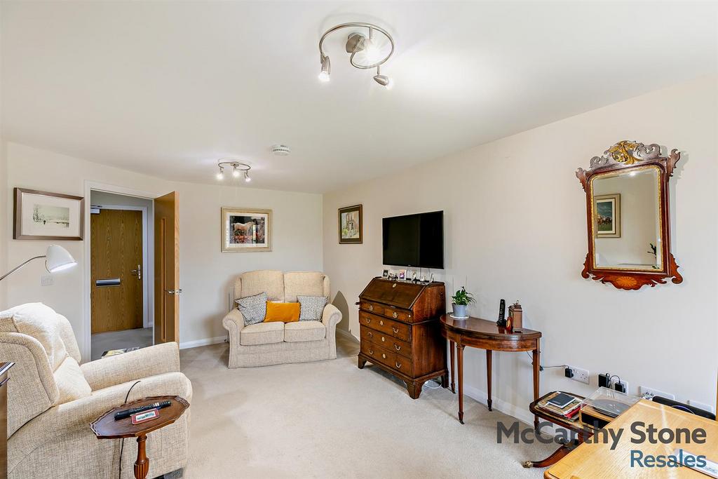 8660459-interior14-800.jpg