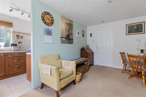 undefined, Alderfield, Petersfield