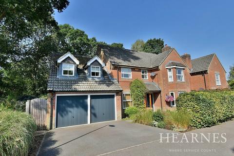 5 bedroom detached house for sale, Casterbridge Road, Ferndown, BH22