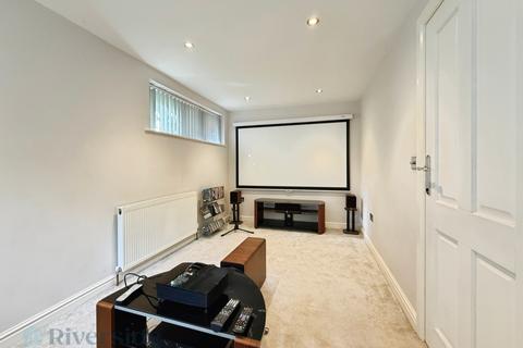 undefined, Beverley Road, Kirk Ella HU10
