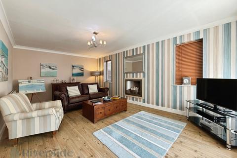 4 bedroom detached house for sale, Beverley Road, Kirk Ella HU10