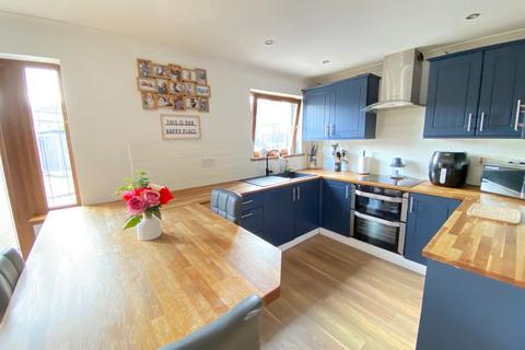 7 Chain Road, Glynneath, Neath, SA11 5HW