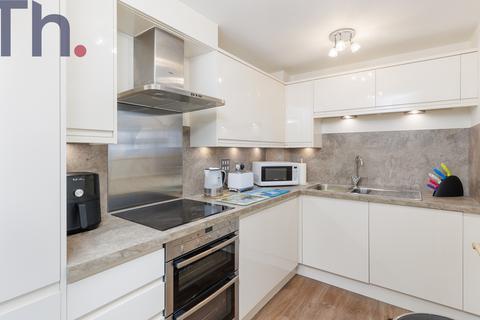 undefined, East Cowes PO32