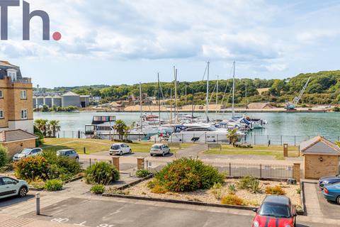 undefined, East Cowes PO32