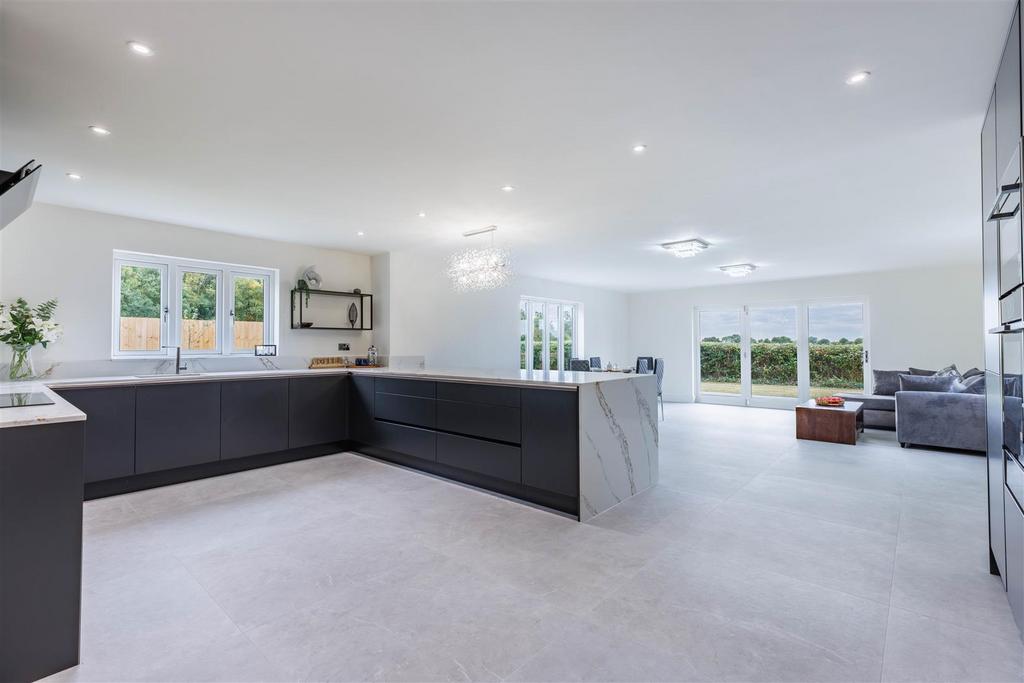 Kitchen/Family Room