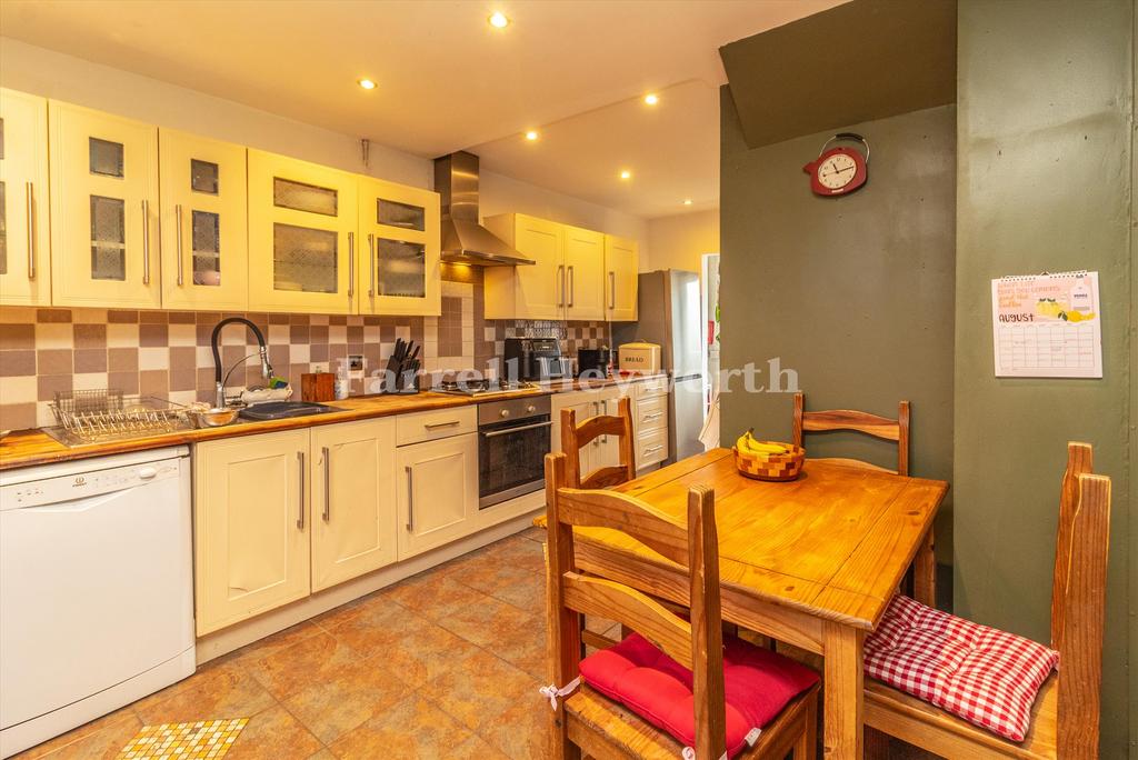 Kitchen Diner image