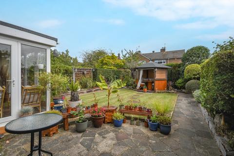 3 bedroom semi-detached house for sale, Trent Road, Chelmsford