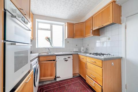 3 bedroom flat for sale, Dene Gardens, Stanmore HA7