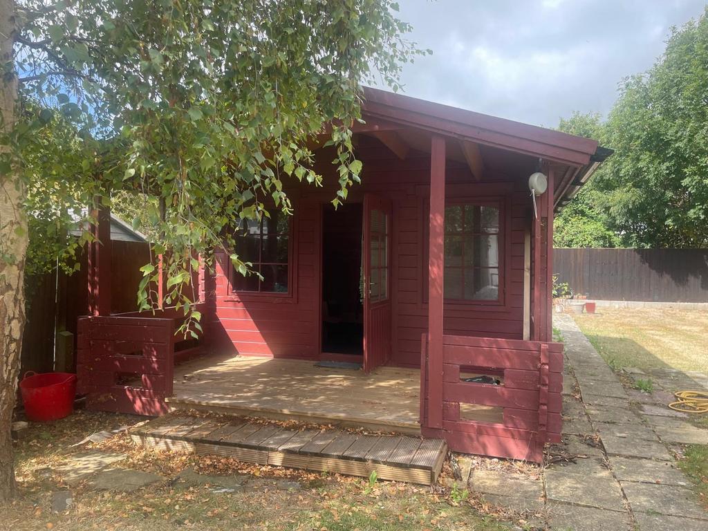 Summer House / Studio
