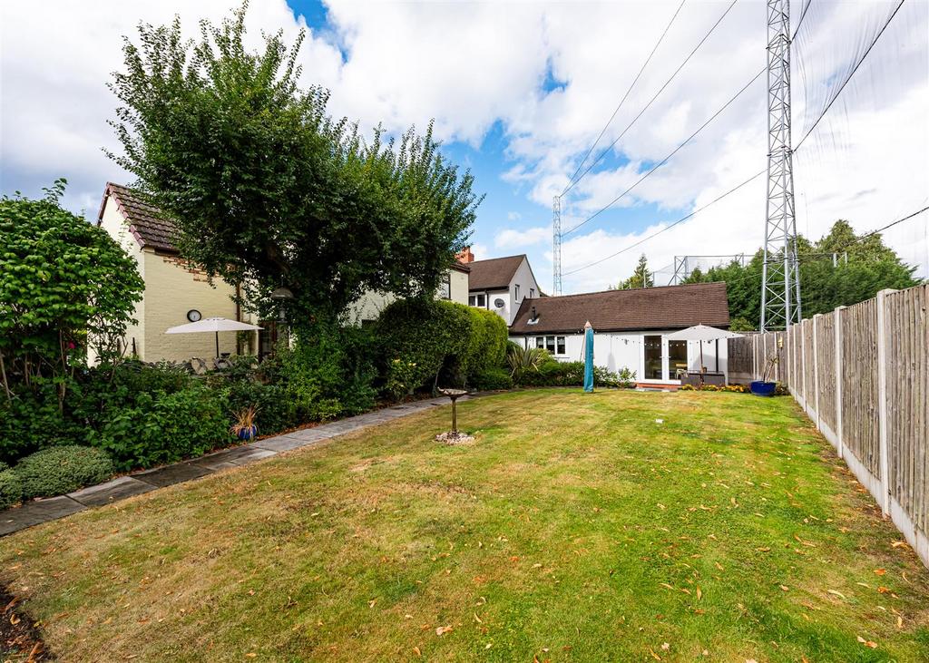 Three Hammers Farm House-05.jpg