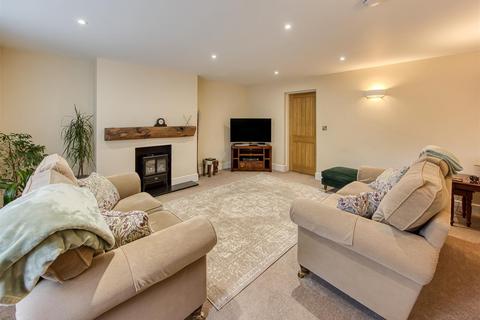 undefined, Three Hammers Farmhouse, Old Stafford Road, Cross Green Coven, Wolverhampton, WV10 7PP