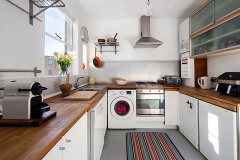 2 bedroom flat for sale, Philip House, Heneage Street, London, E1