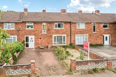 Scampton Avenue, Lincoln, Lincolnshire, LN6