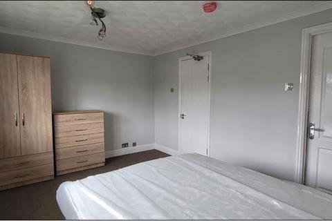 undefined, Staines-upon-Thames,  Surrey,  TW19