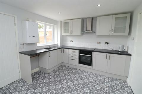 3 bedroom house to rent, Beacon View, Holme-On-Spalding-Moor, York