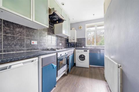 Thurlow Park Road, London, SE21