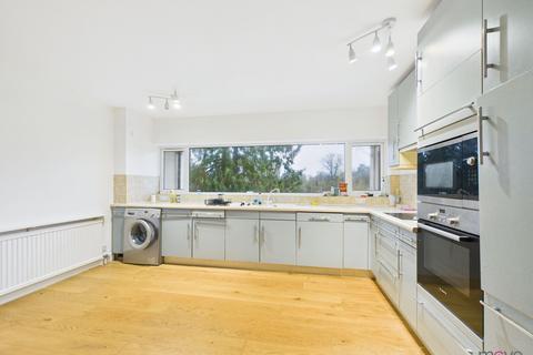 undefined, Evesham Road, Cheltenham GL52