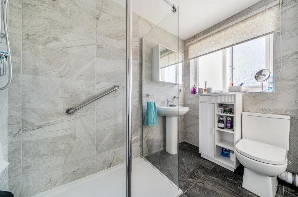 1344667-19-68b0c55dad9c6-ARW-1