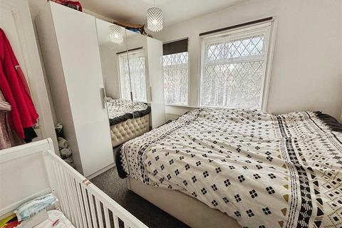 289 Kings Road, Bradford, BD2 1NW