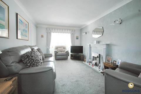 3 bedroom detached house for sale, Upper Lane, Netherton WF4